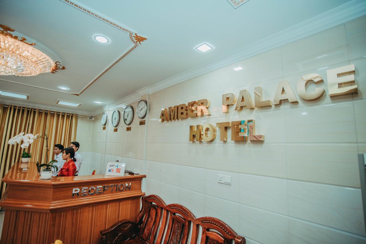 Amber Palace Hotel Myitkyinā Buitenkant foto